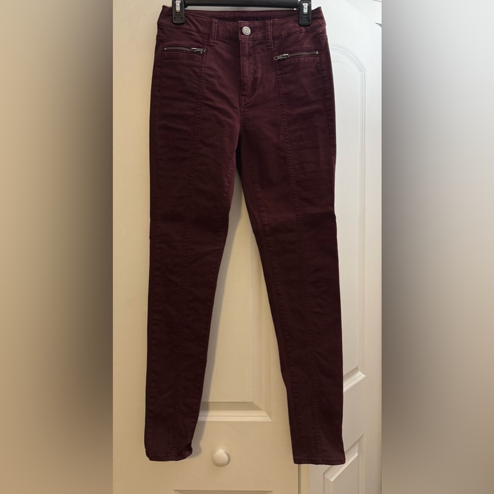 American Eagle - Maroon Jeans
